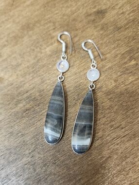 Gray Teardrop Stone Dangle Earrings